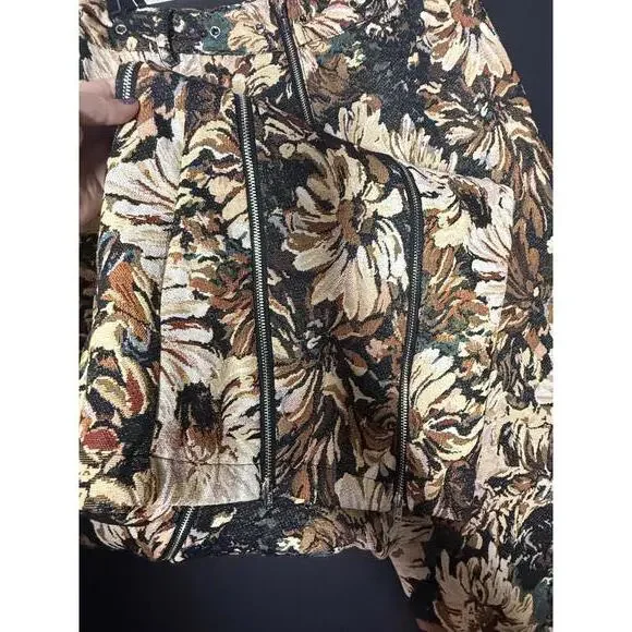 AKIRA - FANTASY CAPTURED BROCADE CARGO PANT - L - Picture 6 of 12